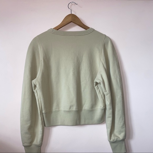 Uniqlo Beige Crewneck - Picture 2 of 3